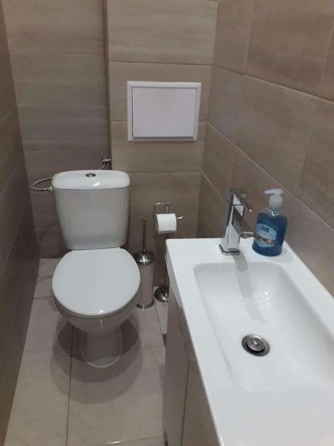 La Dolce Vita, Luxury In The Absolute Center Lejlighed Burgas City Eksteriør billede